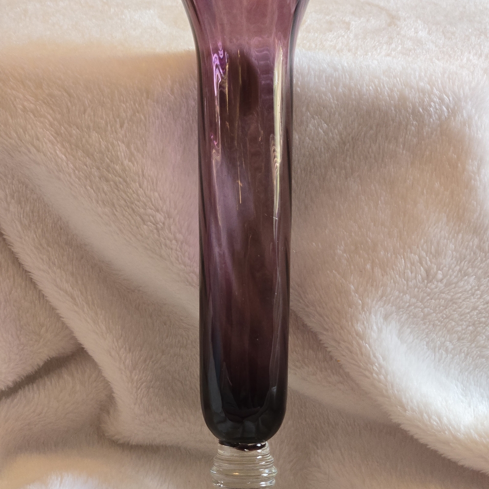 NWOT Vintage 8" Amethyst Etched Handblown Glass Bud Vase